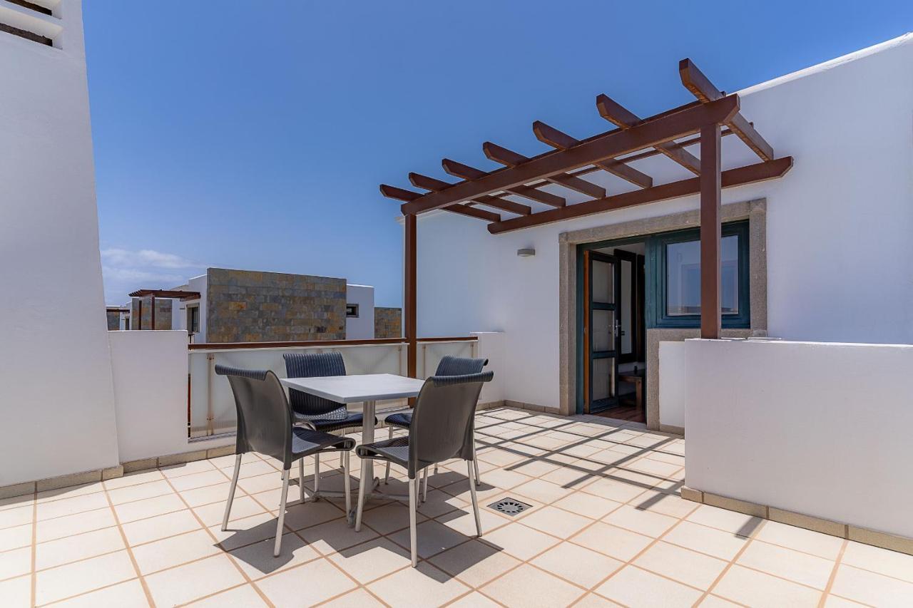 Villas Camelot By Escape Home Playa Blanca  Exterior photo